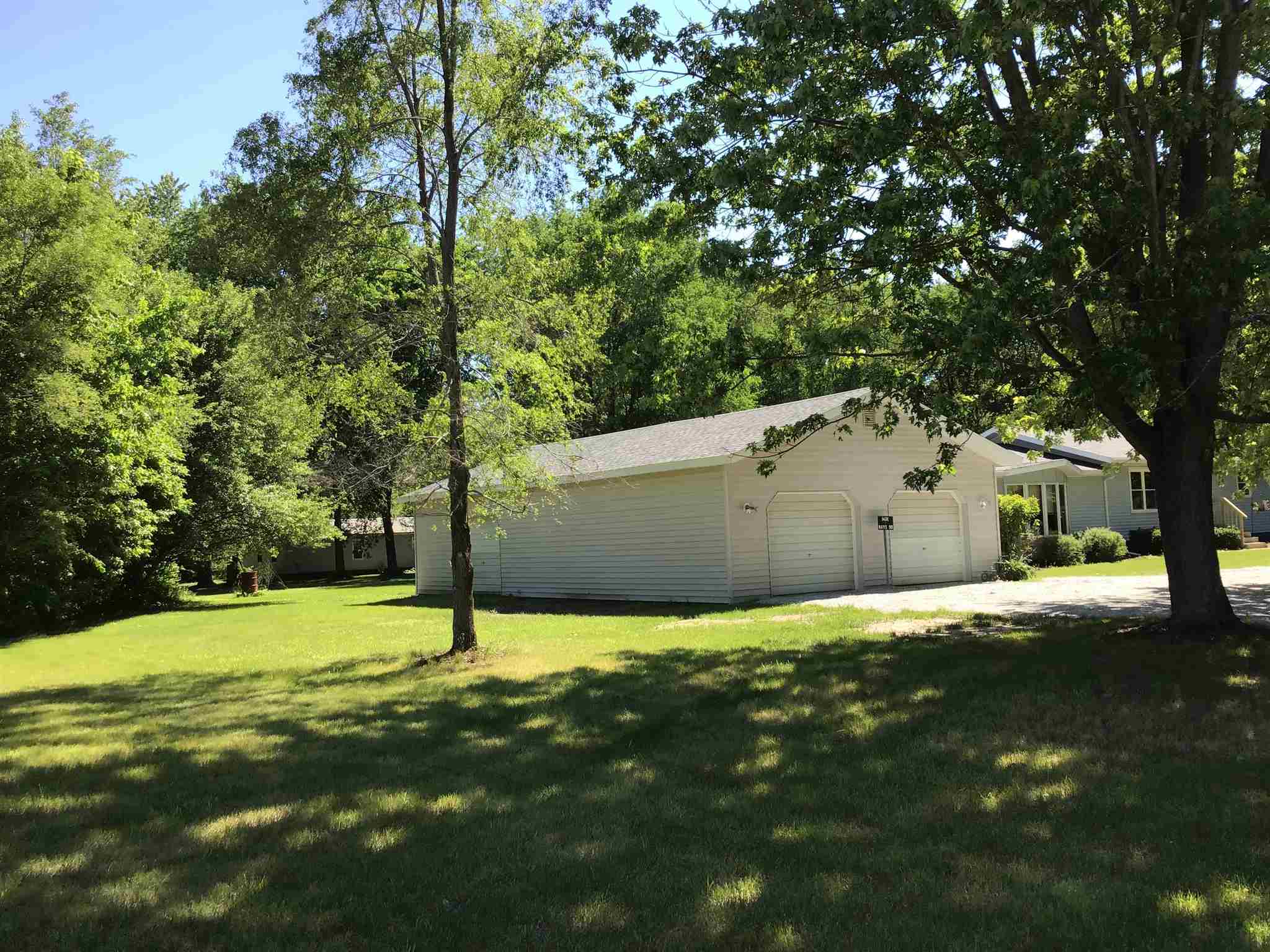 145 East Ray Road Winamac, IN 46996 - Photo 2 of 35