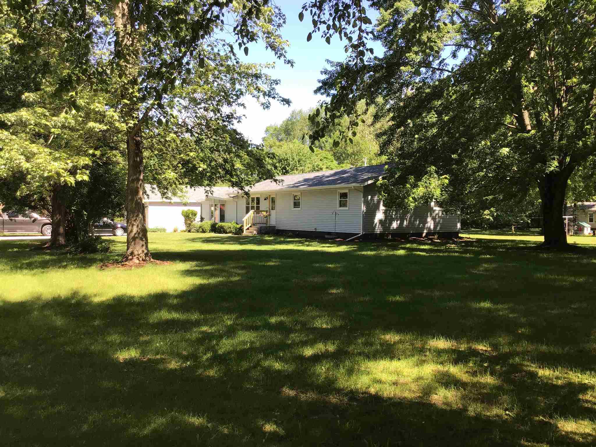 145 East Ray Road Winamac, IN 46996 - Photo 6 of 35