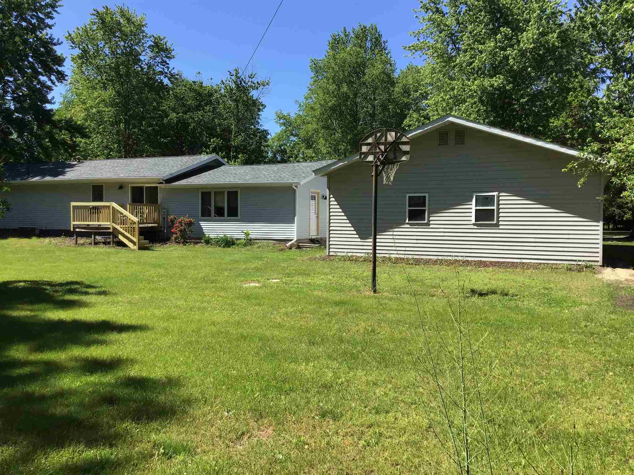 145 East Ray Road Winamac, IN 46996 - Photo 10 of 35