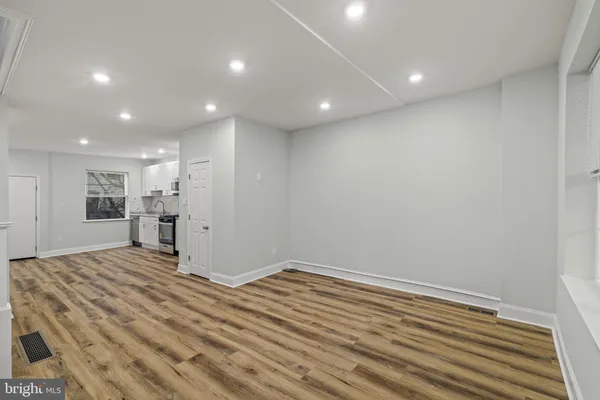 $195,000 | 1024 South Ithan Street, Philadelphia, PA 19143