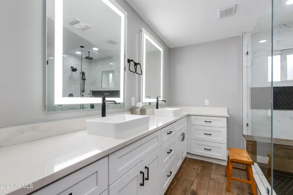 $1,200,000 | 3818 North 32nd Place, Phoenix, AZ 85018