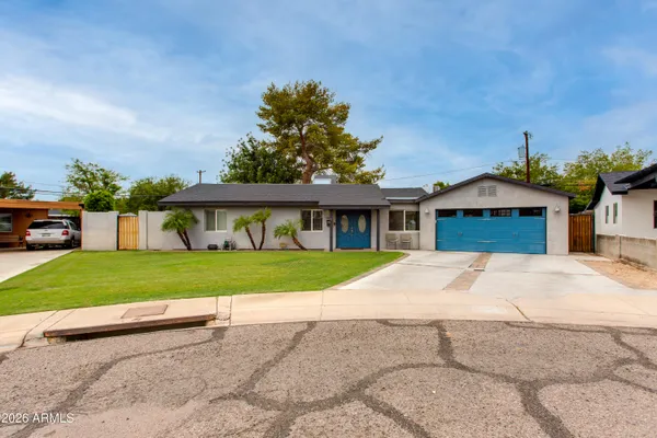 $1,200,000 | 3818 North 32nd Place, Phoenix, AZ 85018