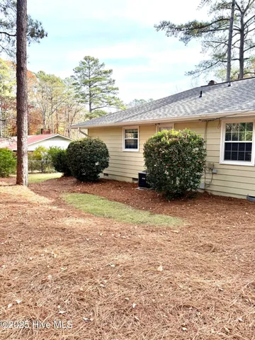 $2,500 | 100 Clematis Road, Southern Pines, NC 28387