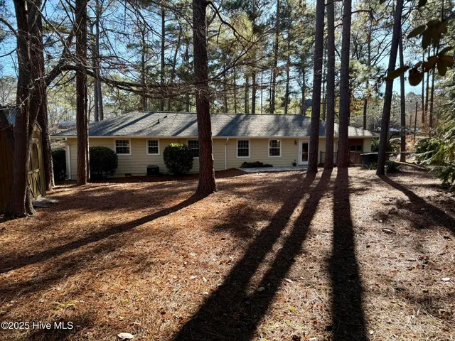 $2,500 | 100 Clematis Road, Southern Pines, NC 28387