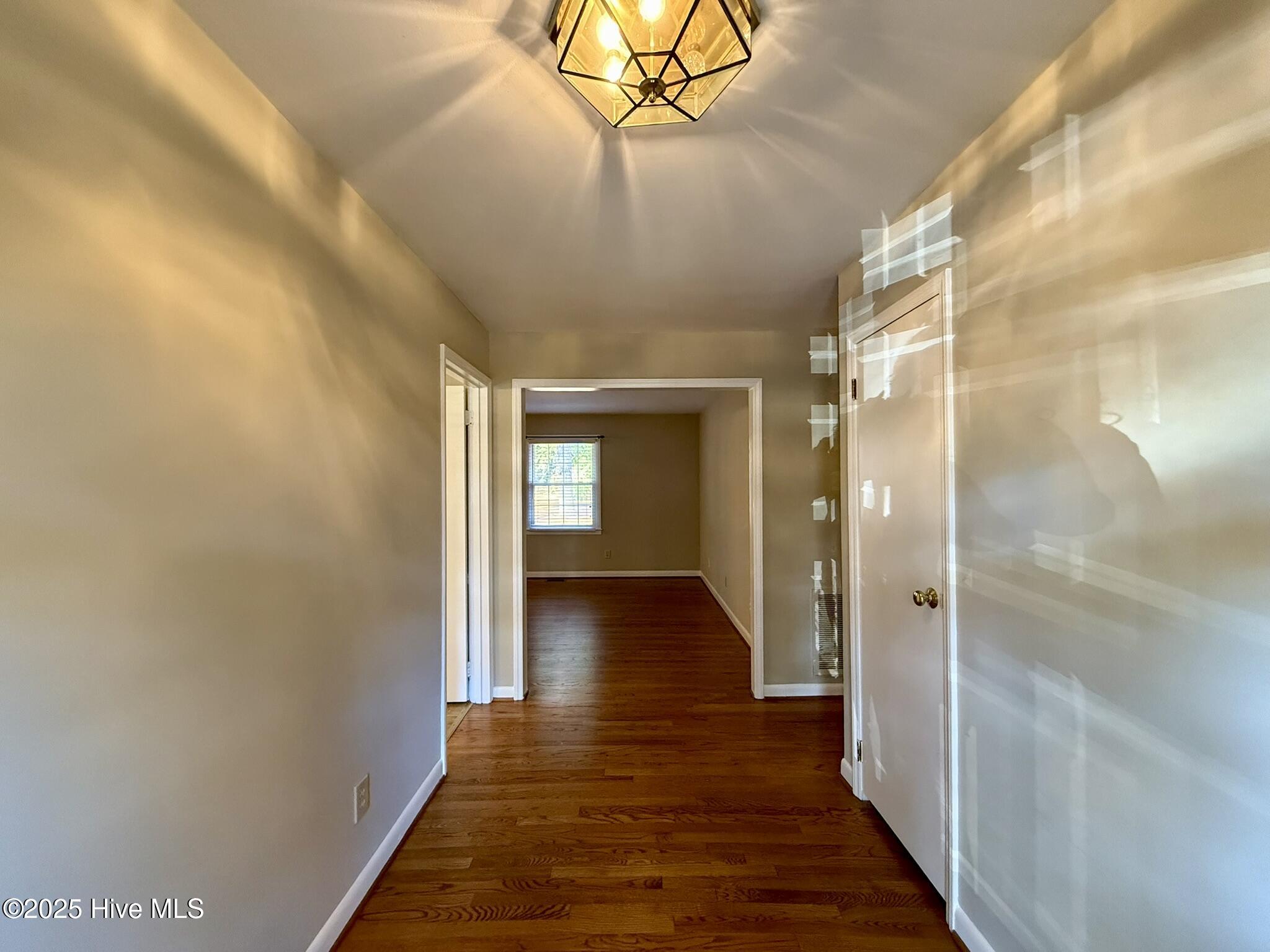 100 Clematis Road Southern Pines, NC 28387 - Photo 6 of 42 IMG_7819