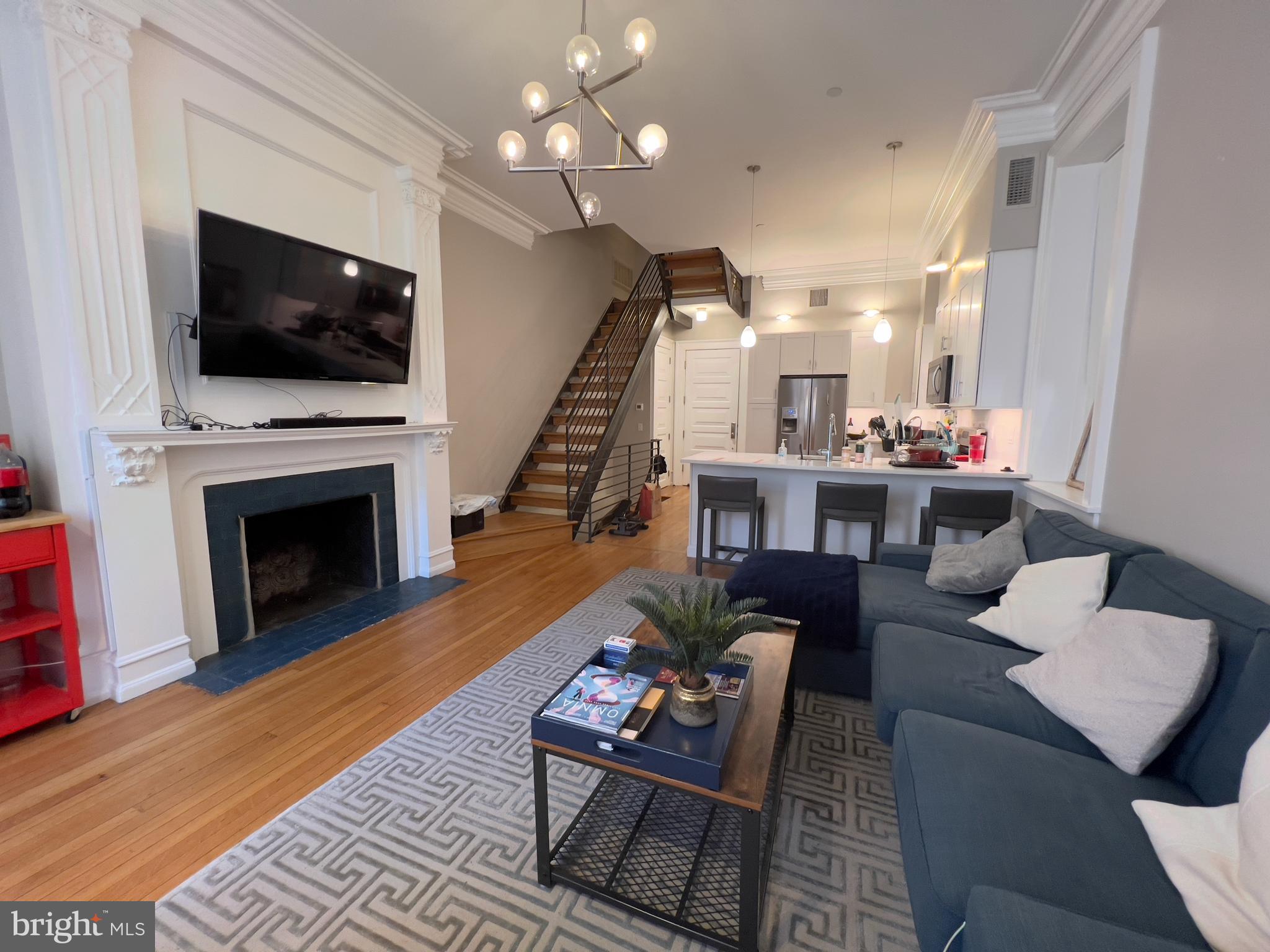 2126 Locust Street, Unit 1R Philadelphia, PA 19103 - Photo 14 of 65