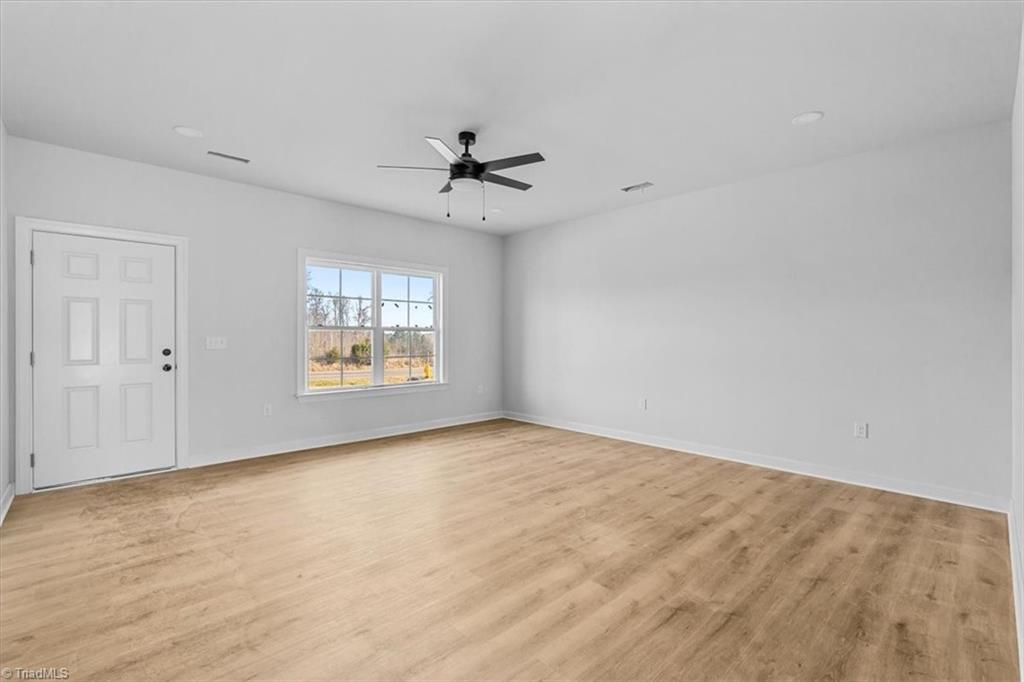 824 Deadmon Road Mocksville, NC 27028 - Photo 7 of 33 Gallery Image 7