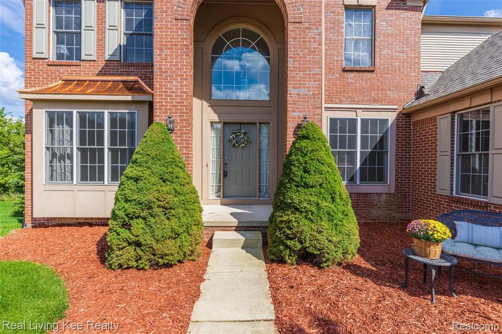 5151 Creekmonte Drive Rochester, MI 48306 - Photo 6 of 55