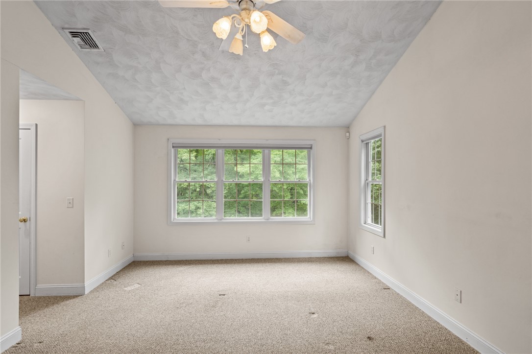 452 Chestnut Hill Road Glocester, RI 02814 - Photo 27 of 43
