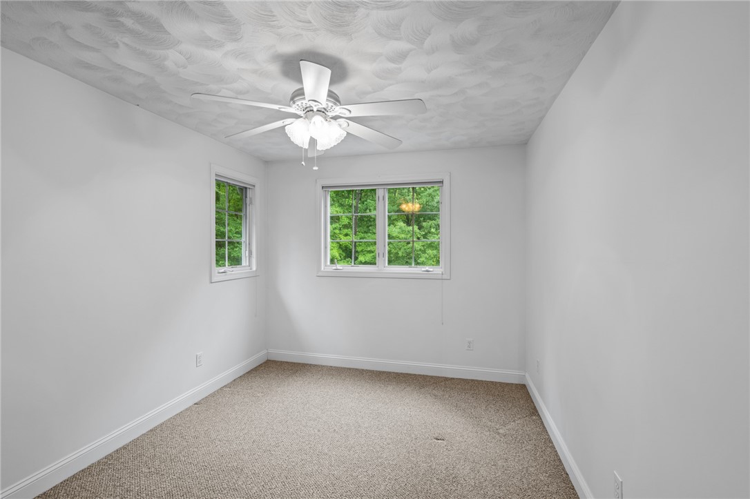 452 Chestnut Hill Road Glocester, RI 02814 - Photo 33 of 43