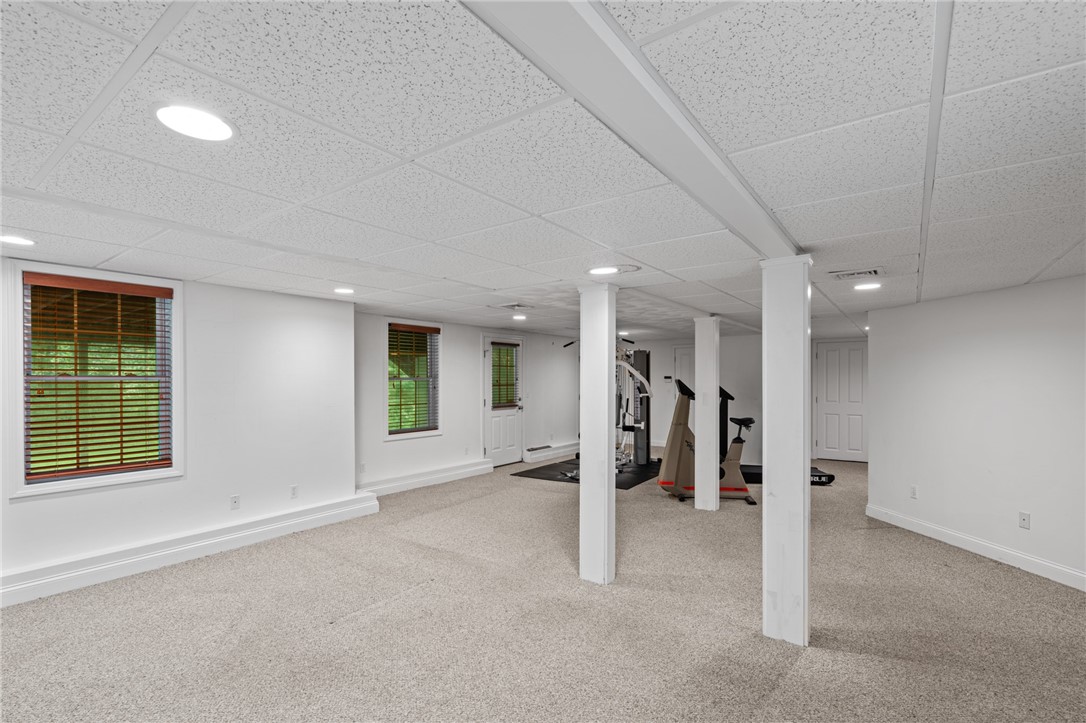 452 Chestnut Hill Road Glocester, RI 02814 - Photo 37 of 43
