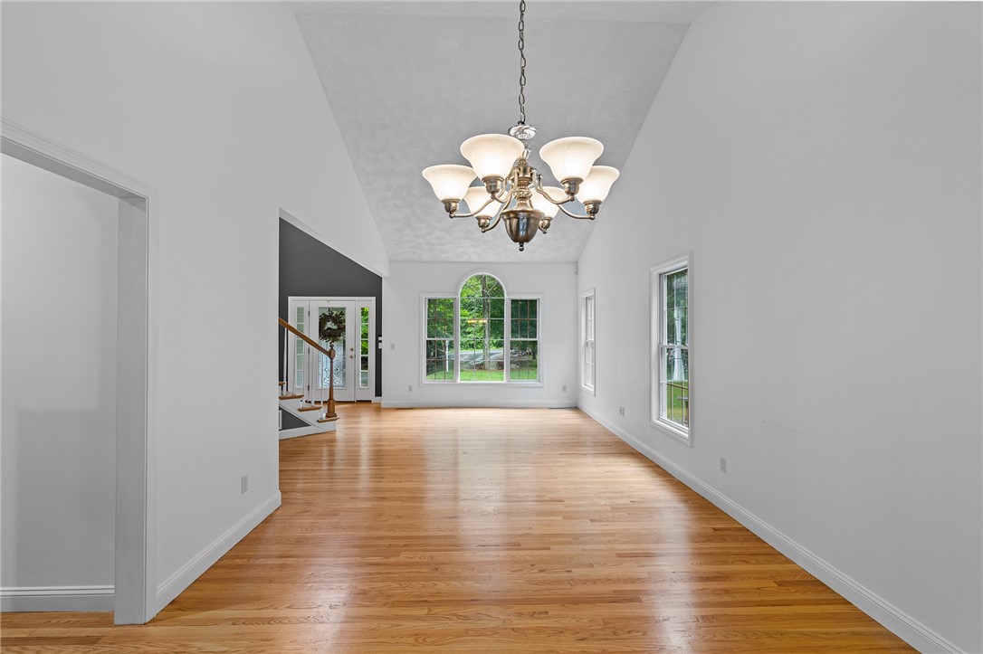 452 Chestnut Hill Road Glocester, RI 02814 - Photo 7 of 43