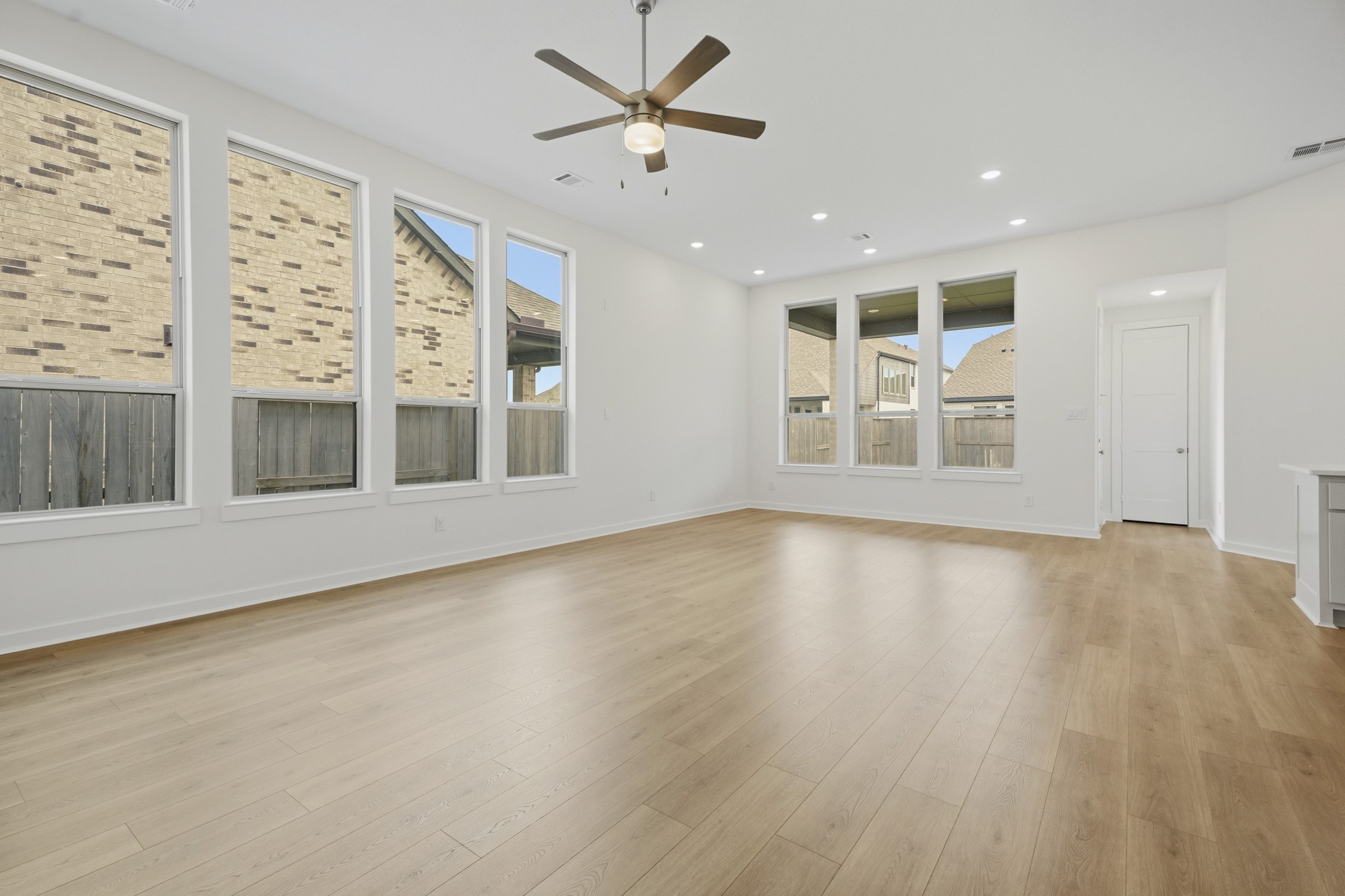 5814 Reef Rdg Drive Manvel, TX 77578 - Photo 4 of 21