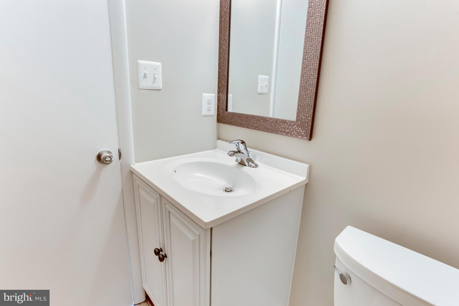 7406 Pohick Road Lorton, VA 22079 - Photo 14 of 30 Main Level Powder Room