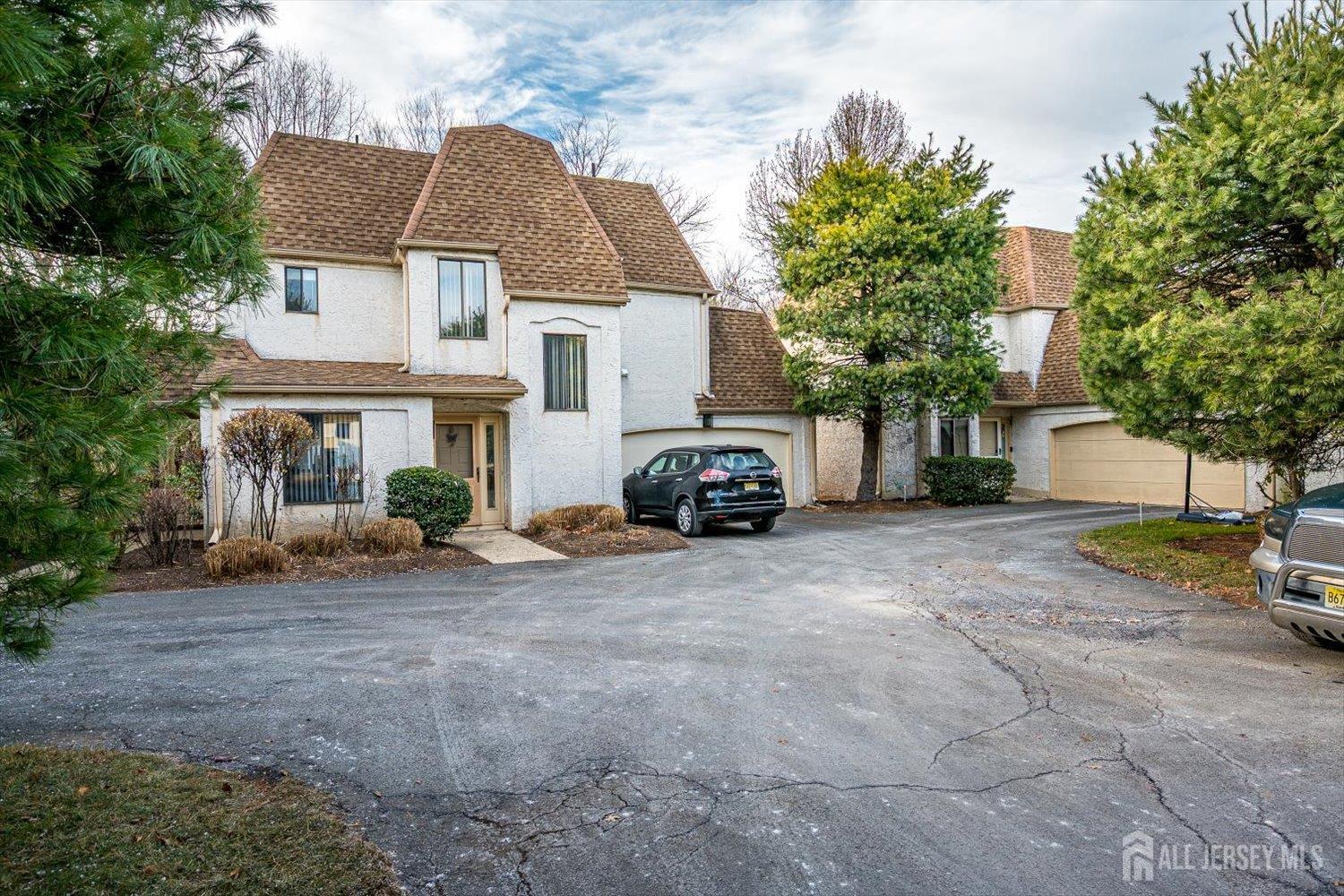 28 Nicole Terrace Edison, NJ 08820 - Photo 1 of 42