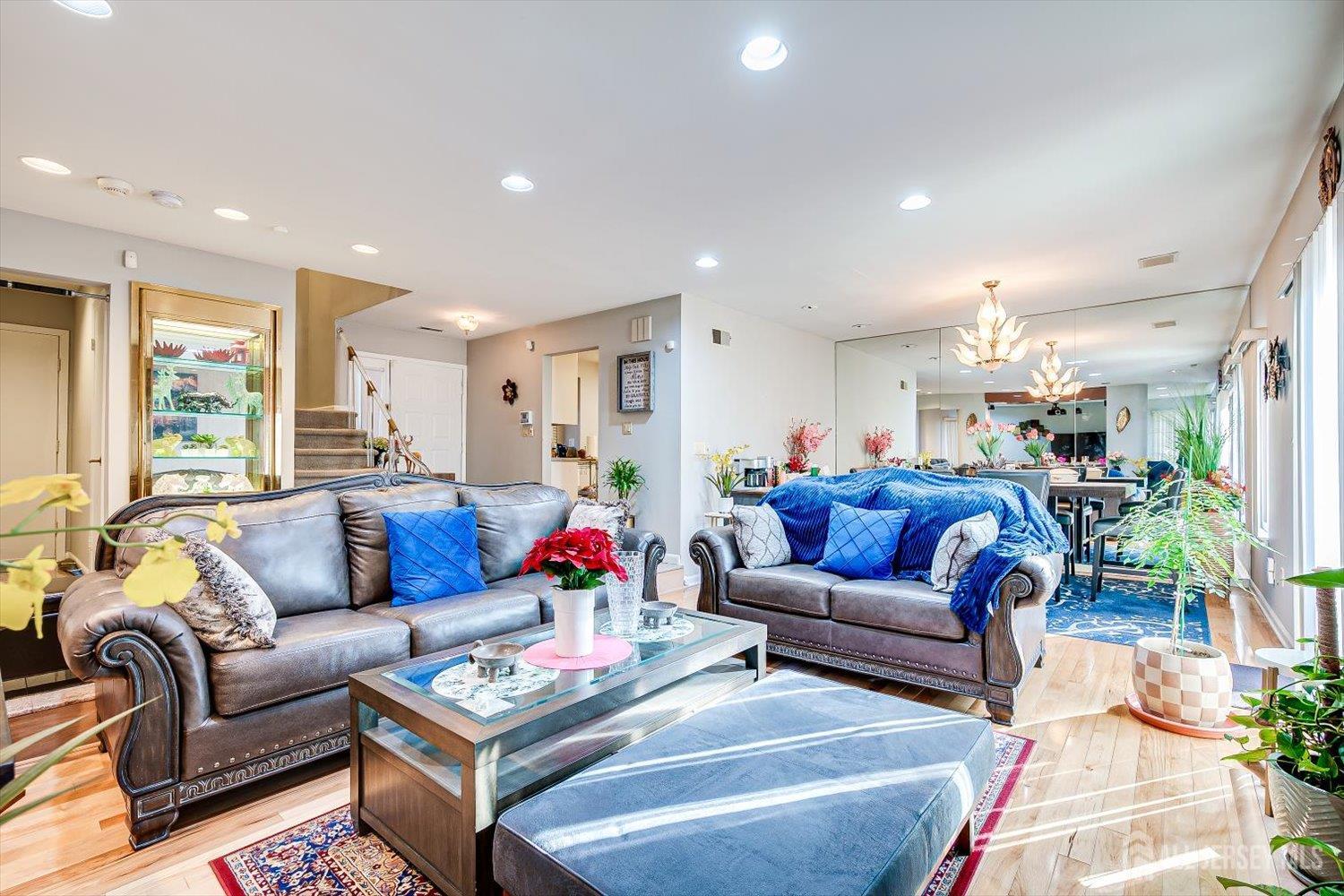 28 Nicole Terrace Edison, NJ 08820 - Photo 14 of 42