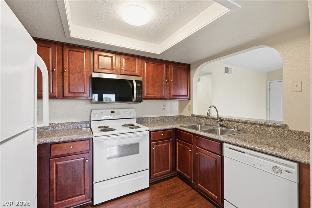 2412 Sunfish Drive, Unit D Henderson, NV 89014 - Photo 18 of 43