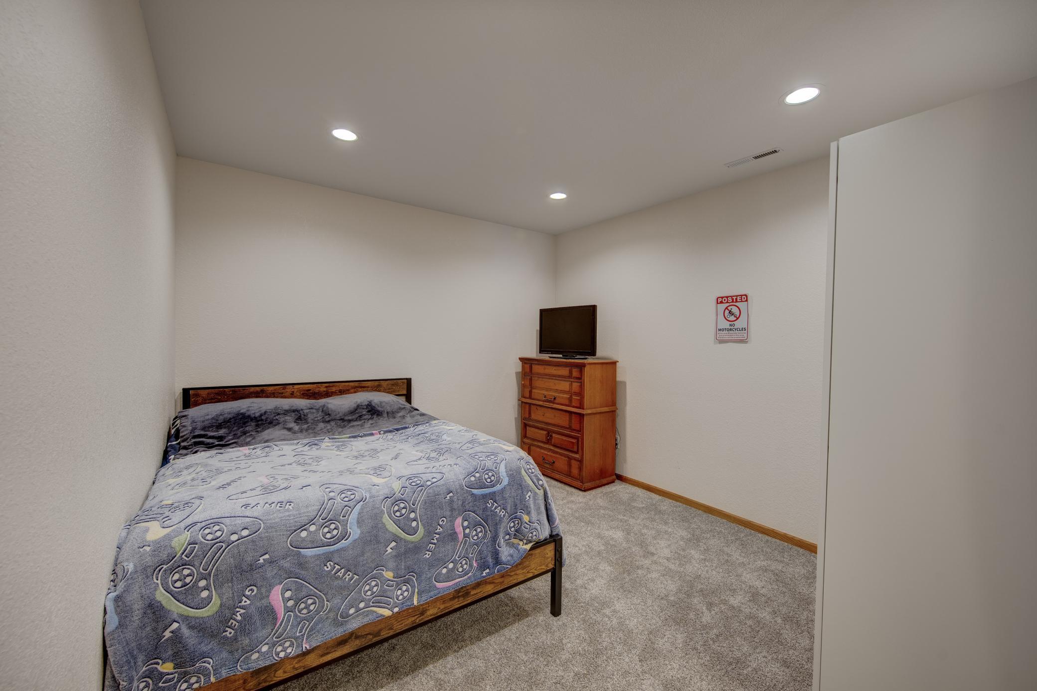 1132 Putters Place Southeast Rochester, MN 55904 - Photo 37 of 48