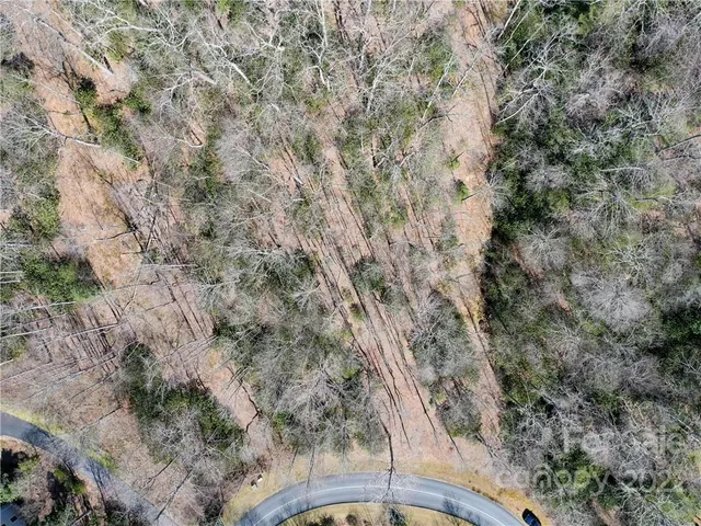 $40,000 | 90 Mountain Crest Drive, Unit 30, Hendersonville, NC 28739