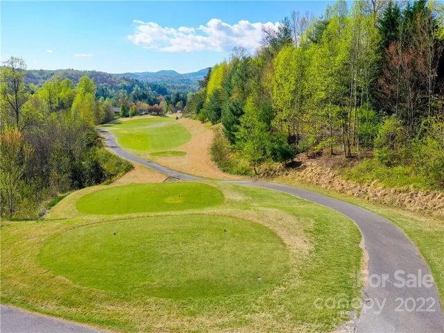 $40,000 | 90 Mountain Crest Drive, Unit 30, Hendersonville, NC 28739