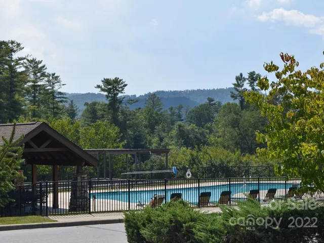 $40,000 | 90 Mountain Crest Drive, Unit 30, Hendersonville, NC 28739