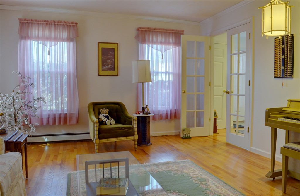 45 York Brook Road Canton, MA 02021 - Photo 8 of 23 Gallery Image 8