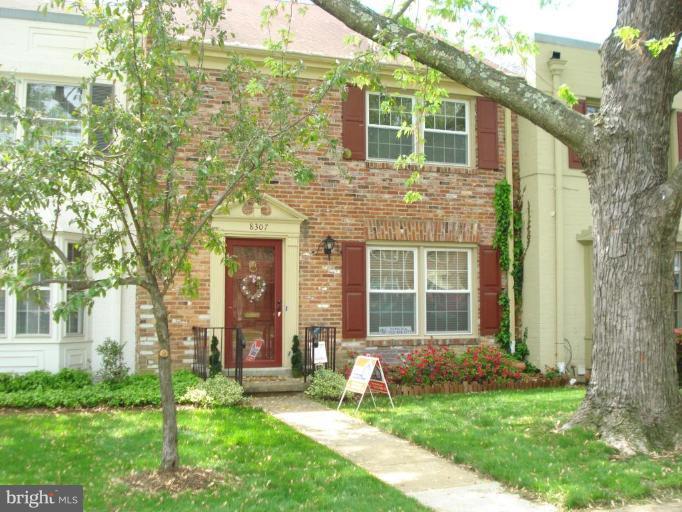 8307 Wickham Road Springfield, VA 22152 - Photo 1 of 7 Exterior (Main)