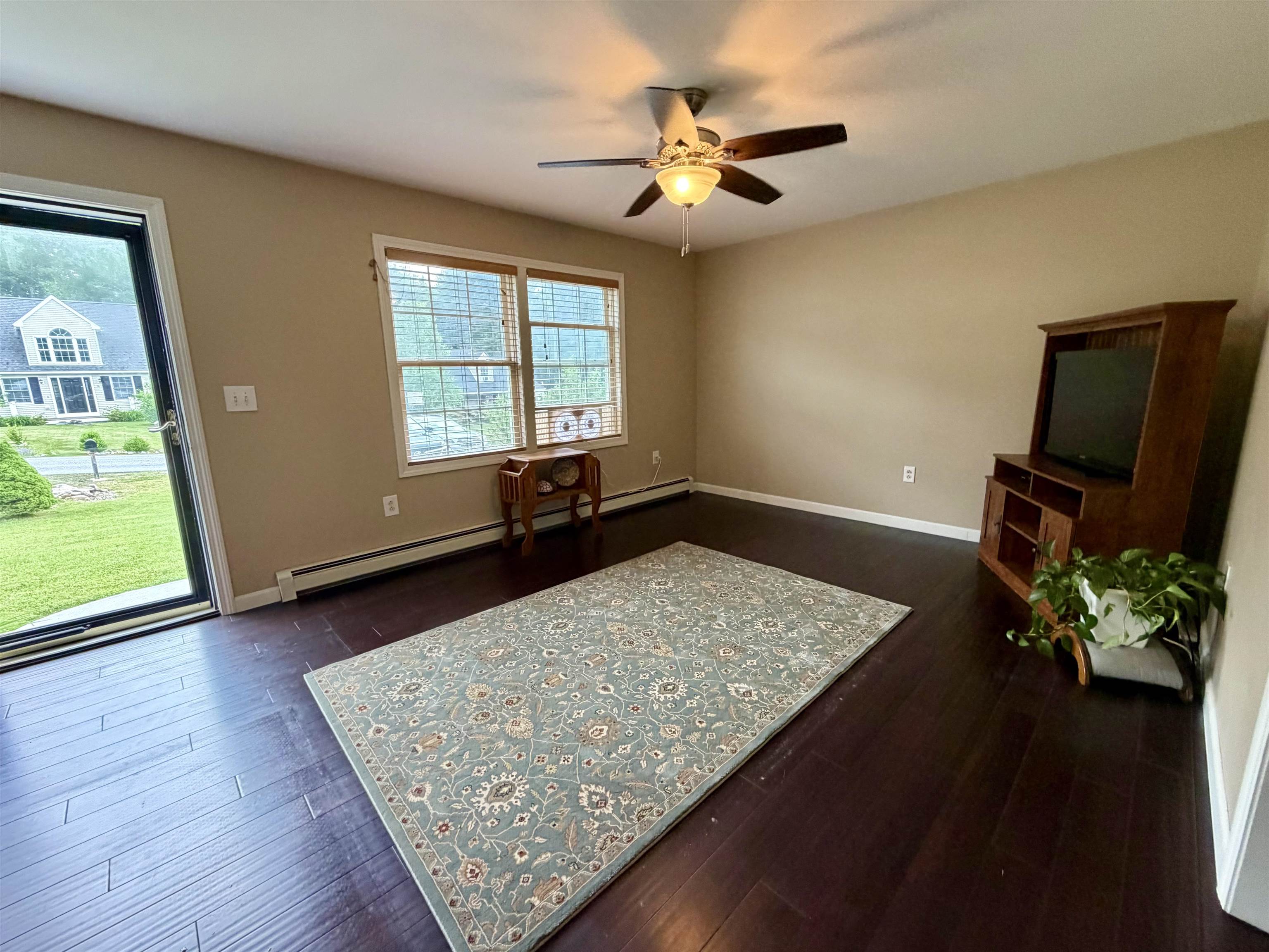 32 Albe Drive Bennington, VT 05201 - Photo 6 of 40
