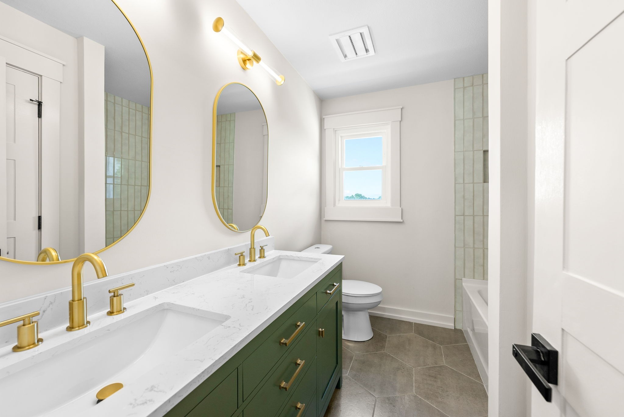 175 Bayview Drive Clarksville, TN 37040 - Photo 13 of 20