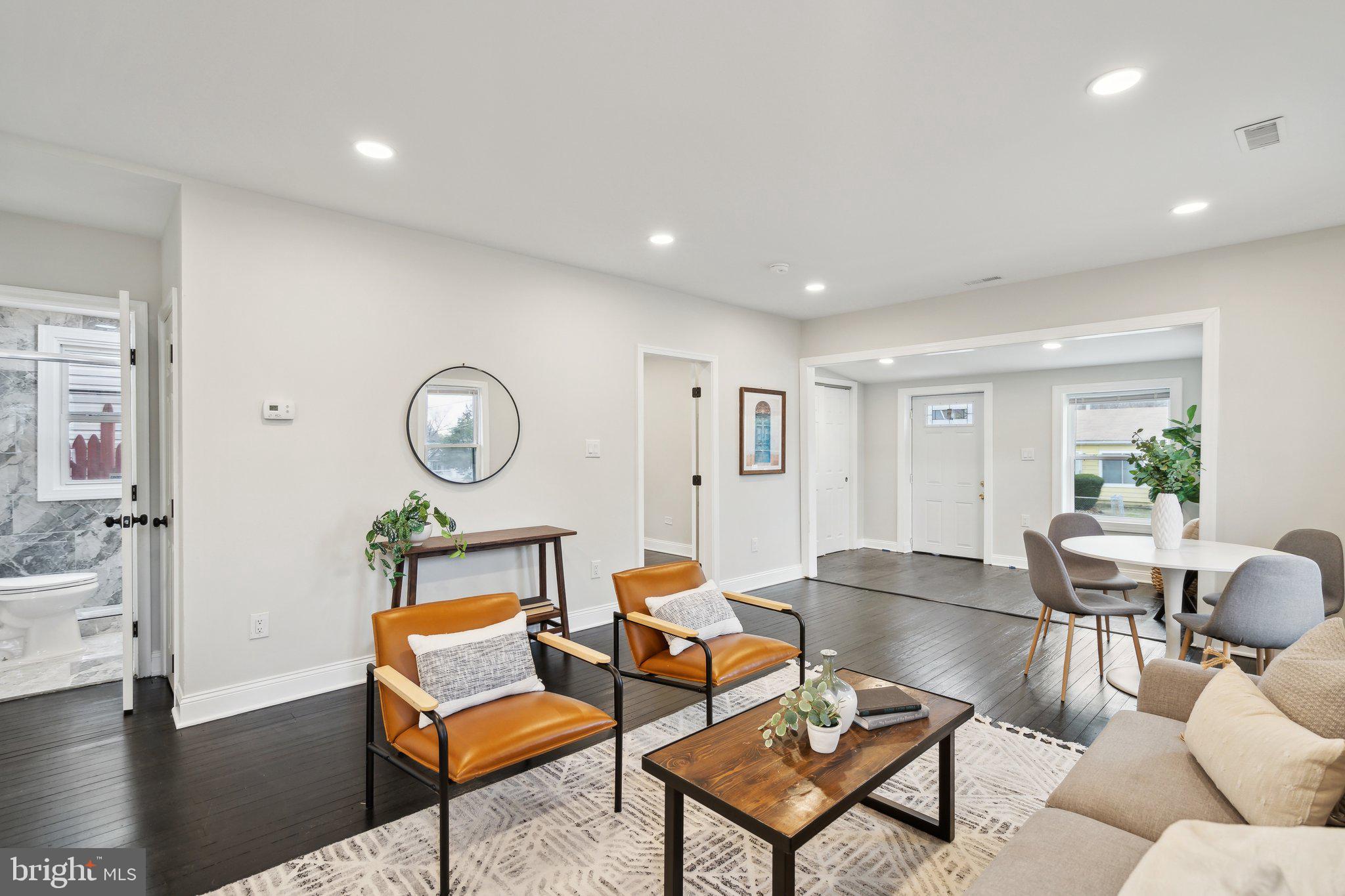 421 Dateleaf Avenue Capitol Heights, MD 20743 - Photo 10 of 39 a living room with furniture kitchen view and a window