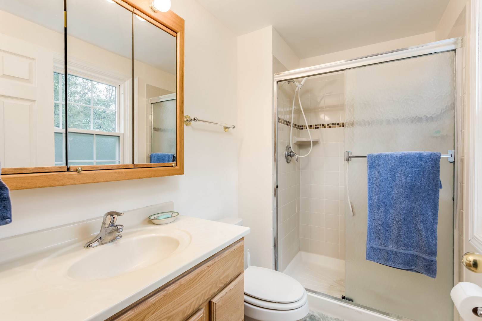 221 Stonegate Road Buffalo Grove, IL 60089 - Photo 27 of 38