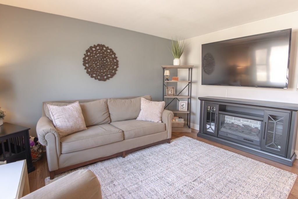 8415 Richmond Road Wonder Lake, IL 60097 - Photo 14 of 27