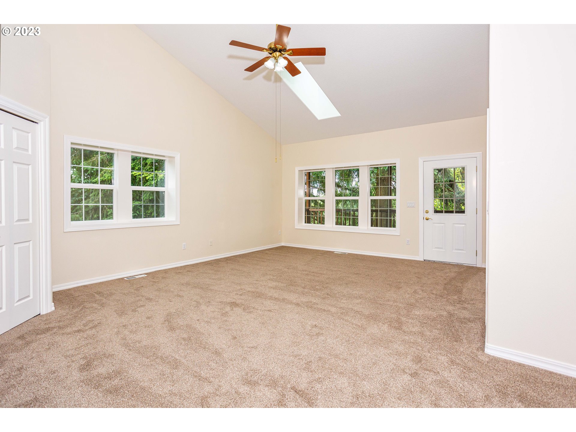 280 South 15th Court Ridgefield, WA 98642 - Photo 15 of 44 a view of an empty room with a window