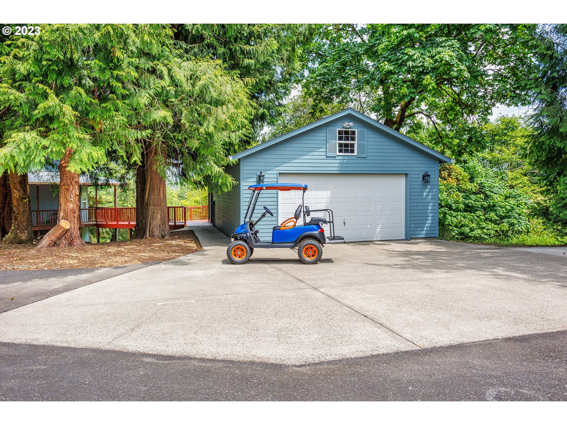 280 South 15th Court Ridgefield, WA 98642 - Photo 5 of 44 a view of a house with a patio