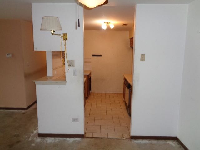 1422 Stonebridge Circle, Unit M1 Wheaton, IL 60189 - Photo 15 of 21