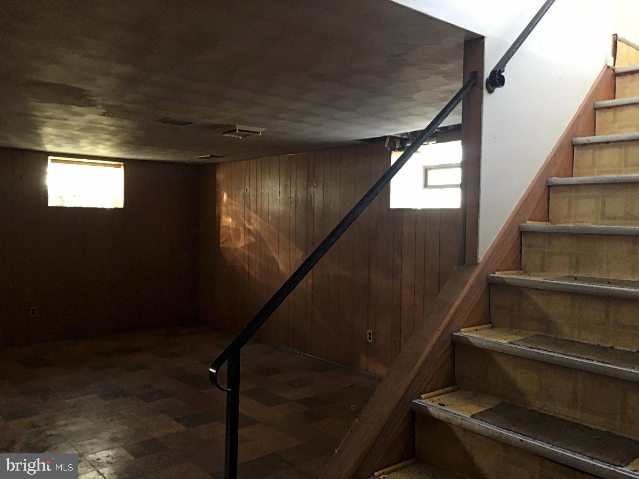 4710 Byron Road Baltimore, MD 21244 - Photo 18 of 24 a view of entryway
