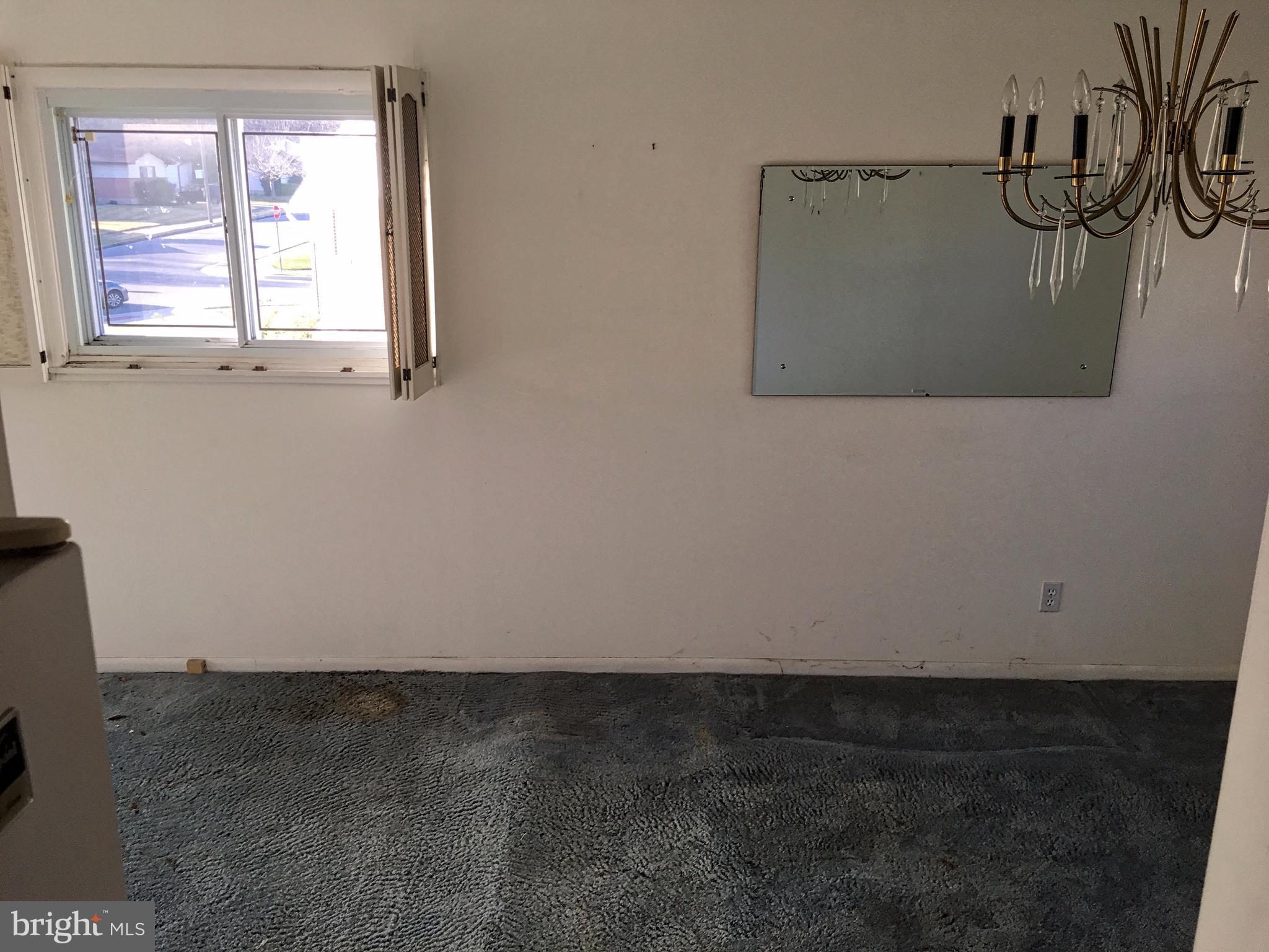 4710 Byron Road Baltimore, MD 21244 - Photo 6 of 24