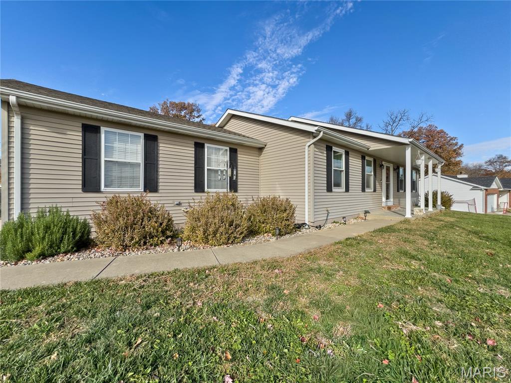 109 North Meyer Avenue Valmeyer, IL 62295 - Photo 5 of 48