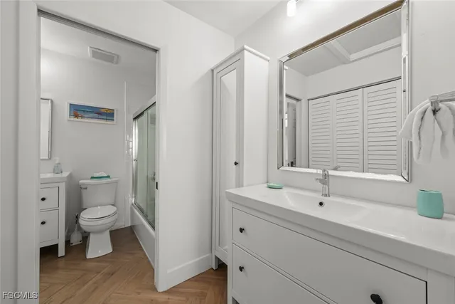 $599,900 | 984 Greenwood Court South, Sanibel, FL 33957