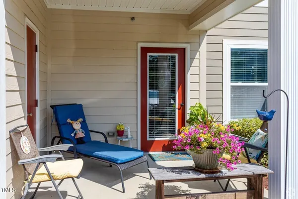 $1,504 | 1000 Broadstone Way, Unit B1, Apex, NC 27502