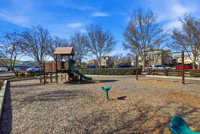 $1,250,000 | 2042-2042 Tarragon Rose Court, San Ramon, CA 94582