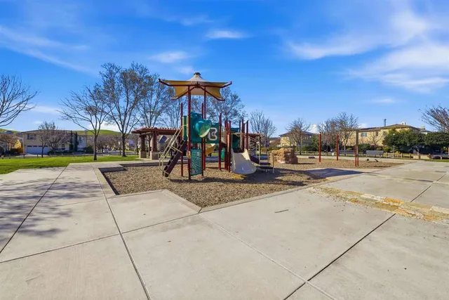 $1,250,000 | 2042-2042 Tarragon Rose Court, San Ramon, CA 94582