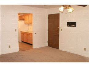 310 Brook Village Road, Unit 21 Nashua, NH 03062 - Photo 4 of 9