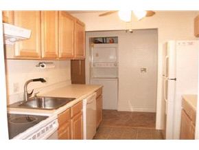 310 Brook Village Road, Unit 21 Nashua, NH 03062 - Photo 6 of 9
