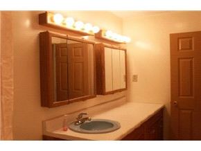 310 Brook Village Road, Unit 21 Nashua, NH 03062 - Photo 9 of 9