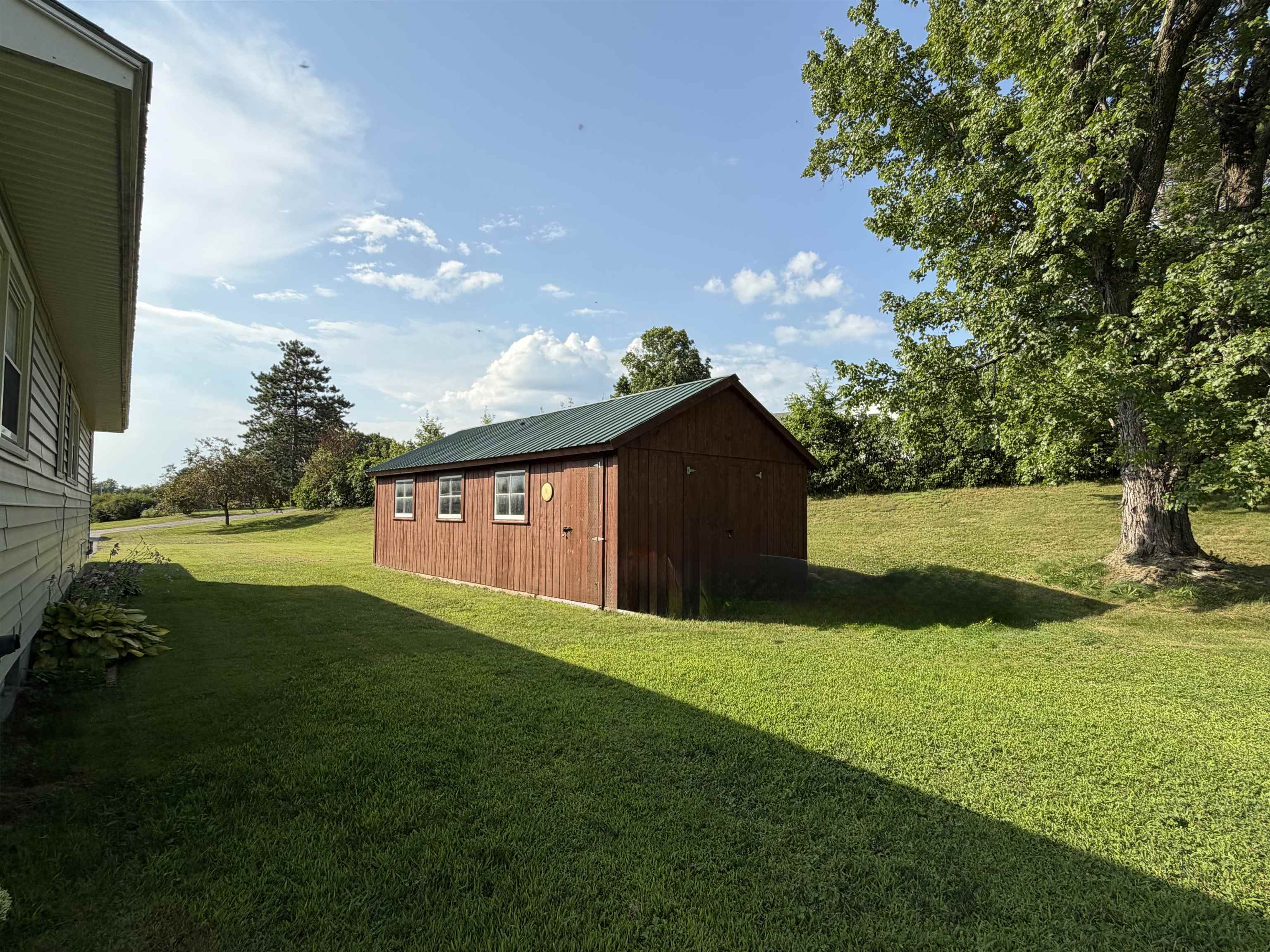 172 Pinewoods Road Pittsford, VT 05763 - Photo 48 of 59 Gallery Image 48