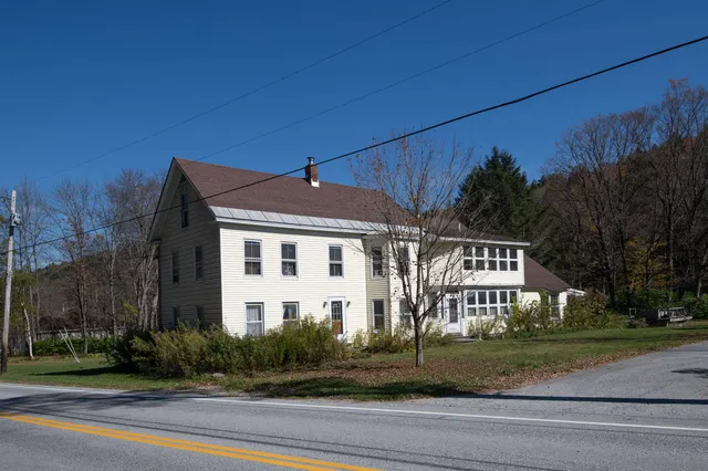 $280,000 | 223 Vermont Rte 100, Ludlow, VT 05149