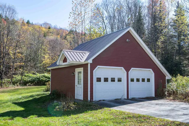 $280,000 | 223 Vermont Rte 100, Ludlow, VT 05149