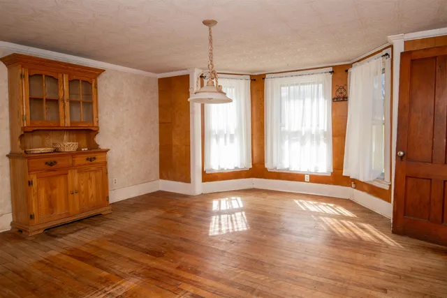 $280,000 | 223 Vermont Rte 100, Ludlow, VT 05149