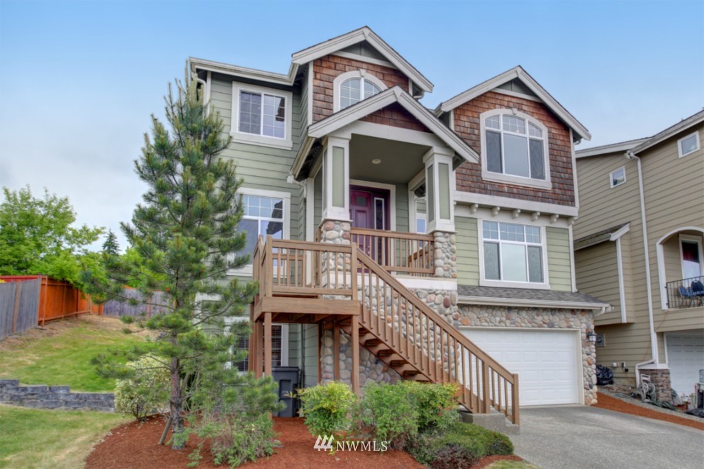 3504 Mill Avenue South Renton, WA 98055 - Photo 1 of 25 Gallery Image 1
